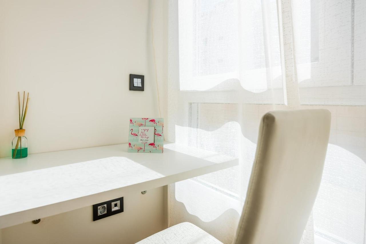 Expoholidays-Rueda Lopez Apartamento De Lujo Almeria Exterior photo